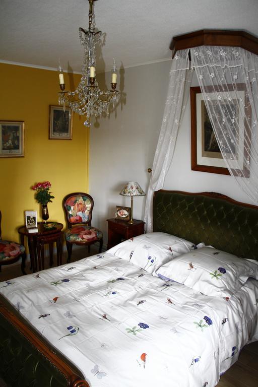 Meillac La Petite Maison Pres De L'Eglise חדר תמונה